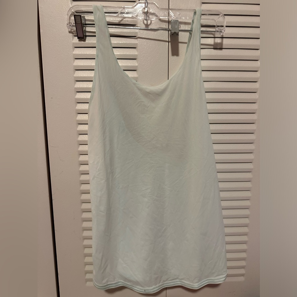 NWT - Let it Slip Tank - Size 4